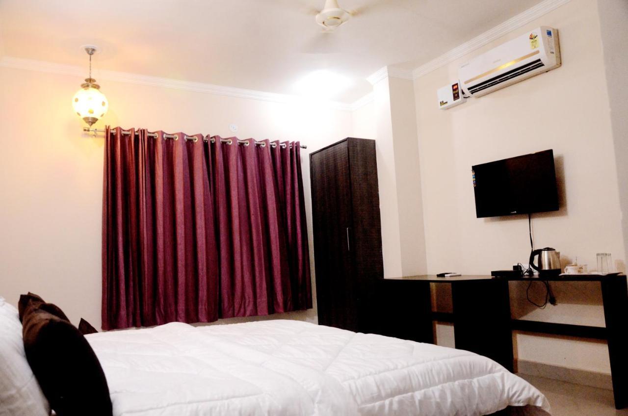 Hotel Golden Sunrise Inn Αμριτσάρ Εξωτερικό φωτογραφία