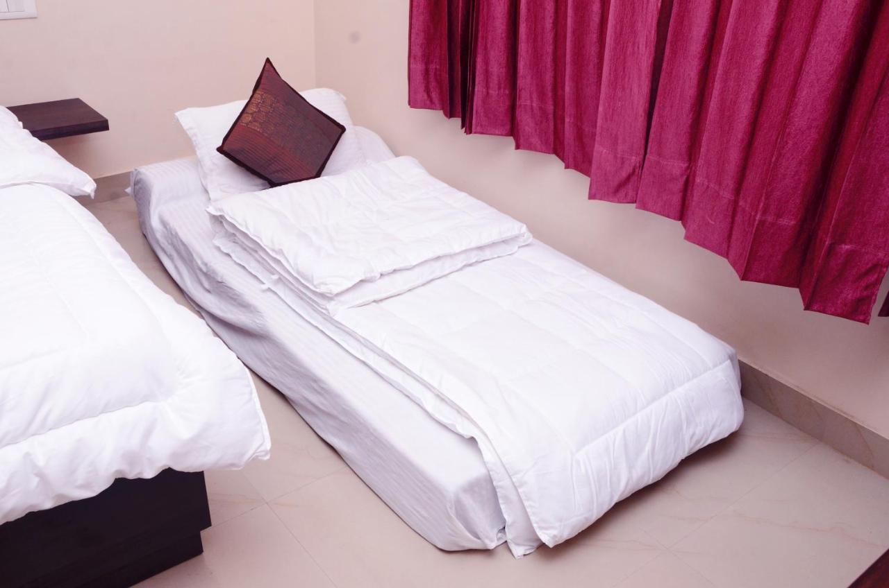 Hotel Golden Sunrise Inn Αμριτσάρ Εξωτερικό φωτογραφία