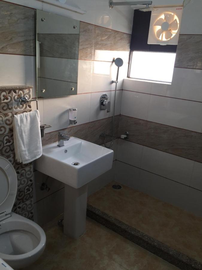 Hotel Golden Sunrise Inn Αμριτσάρ Εξωτερικό φωτογραφία