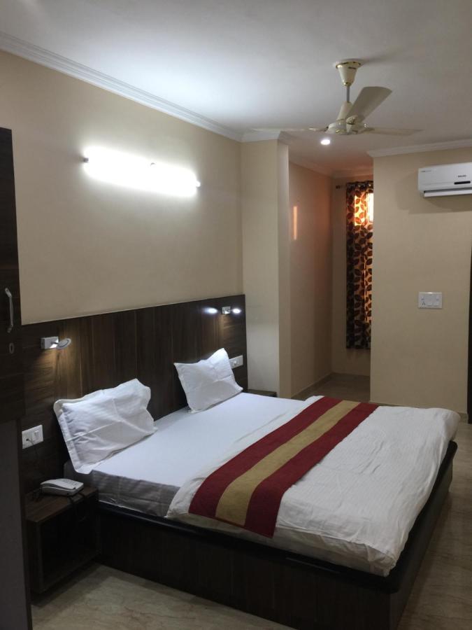Hotel Golden Sunrise Inn Αμριτσάρ Εξωτερικό φωτογραφία